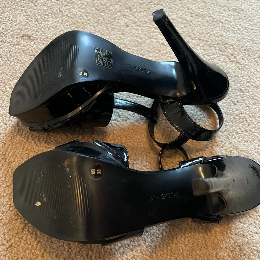 BCBG Elegant Black Strappy Heels - Picture 4 of 4